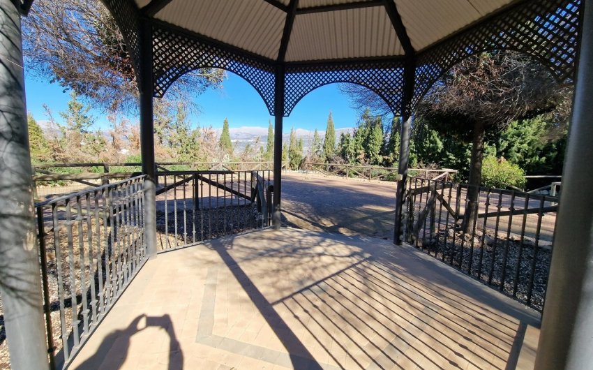 Revente - Villa -
Vinuela - Inland