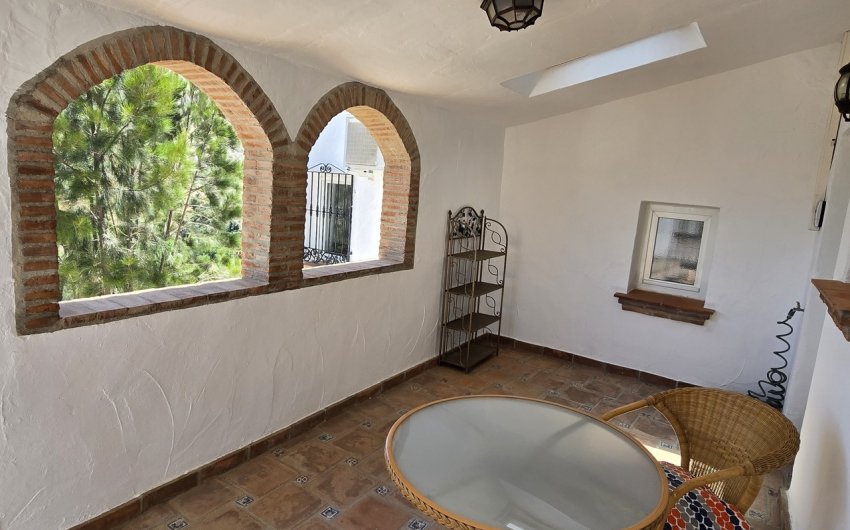 Revente - Villa -
Vinuela - Inland