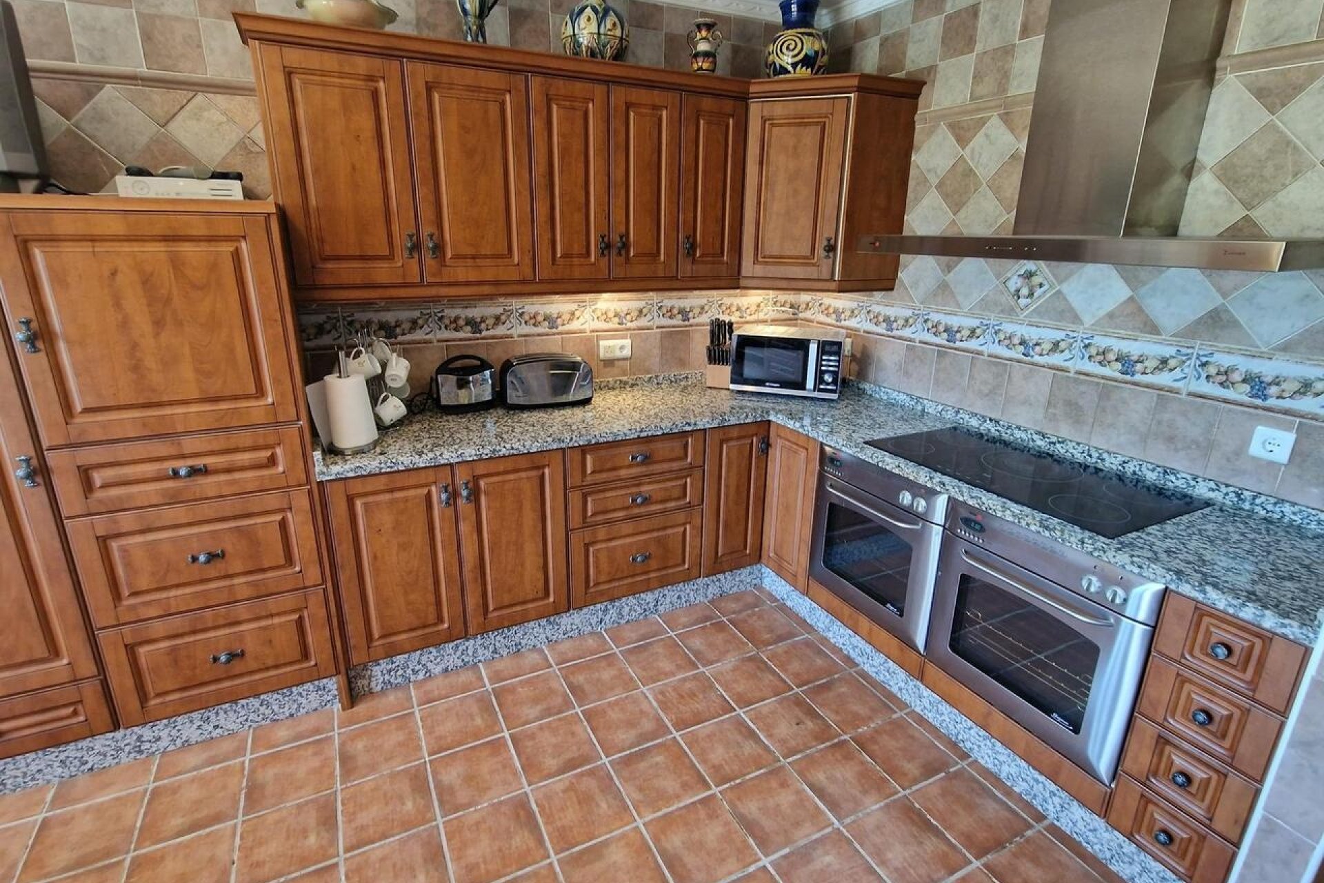 Revente - Villa -
Vinuela - Inland