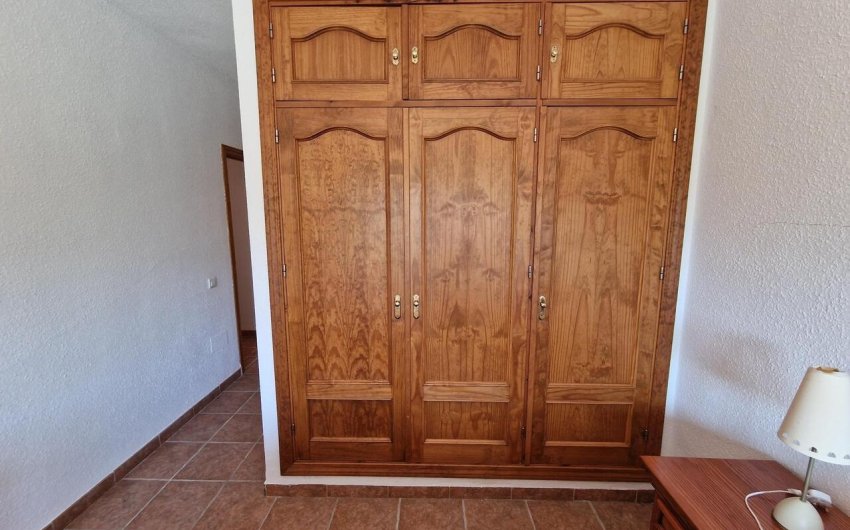 Revente - Villa -
Vinuela - Inland