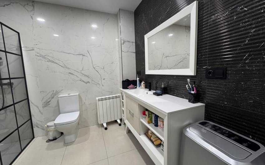 Revente - Villa -
Vinuela - Inland