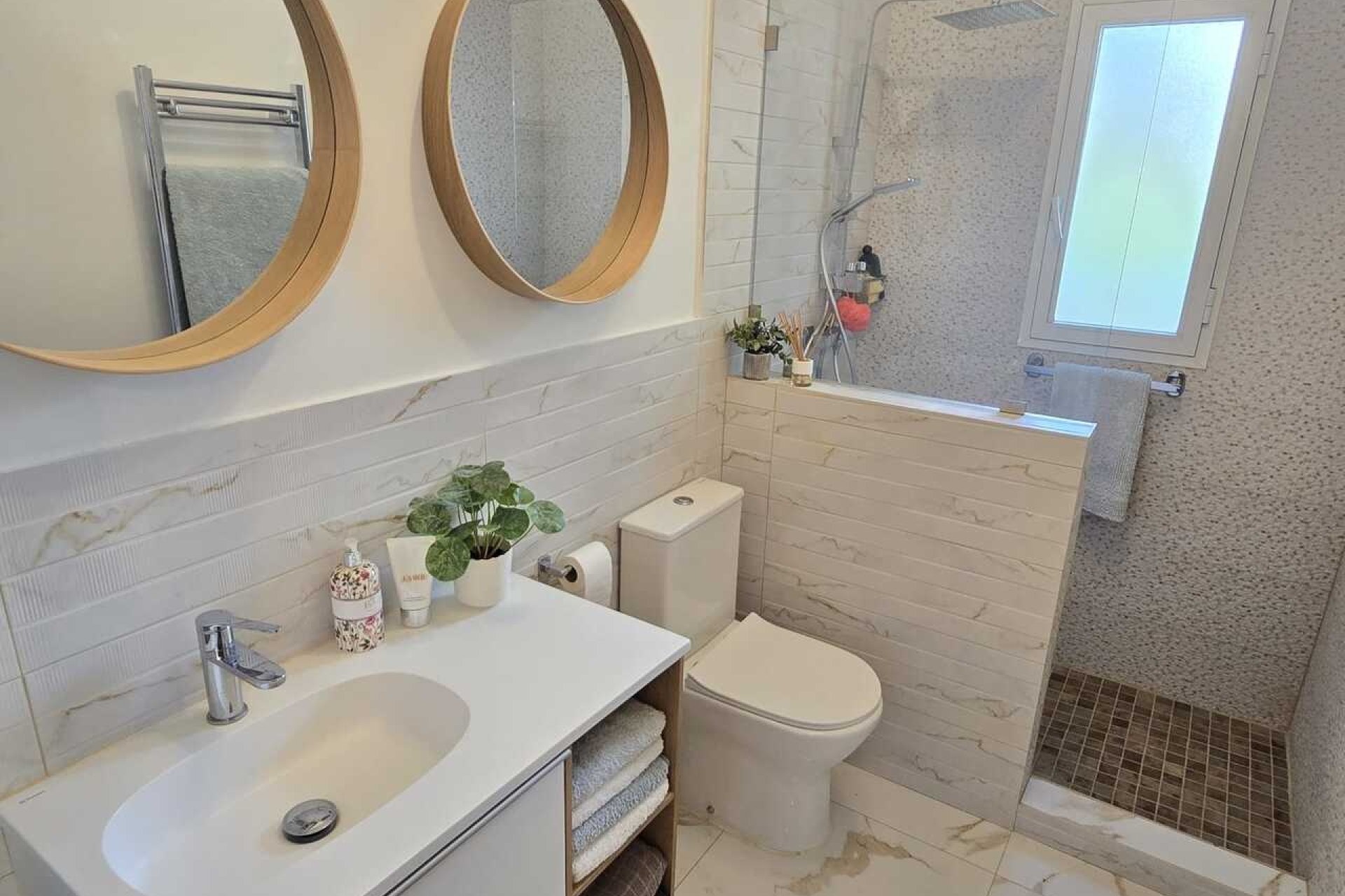 Revente - Villa -
Vinuela - Inland