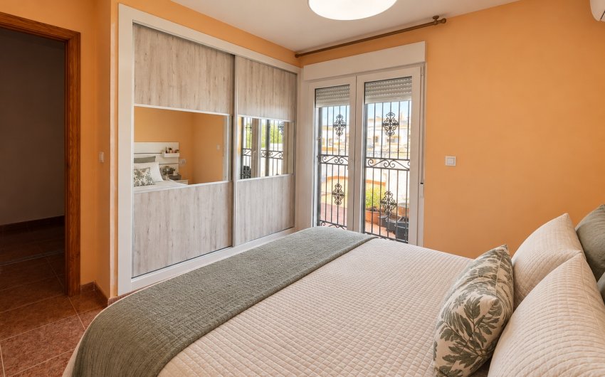 Revente - Villa -
Vistabella Golf Entre Naranjos - Inland