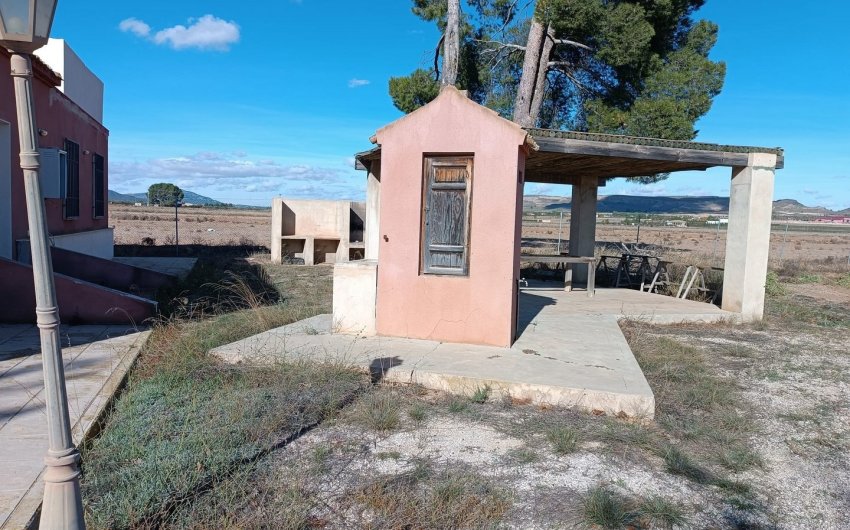 Revente - Villa -
Yecla - Inland