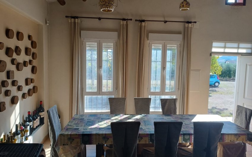 Revente - Villa -
Yecla - Inland