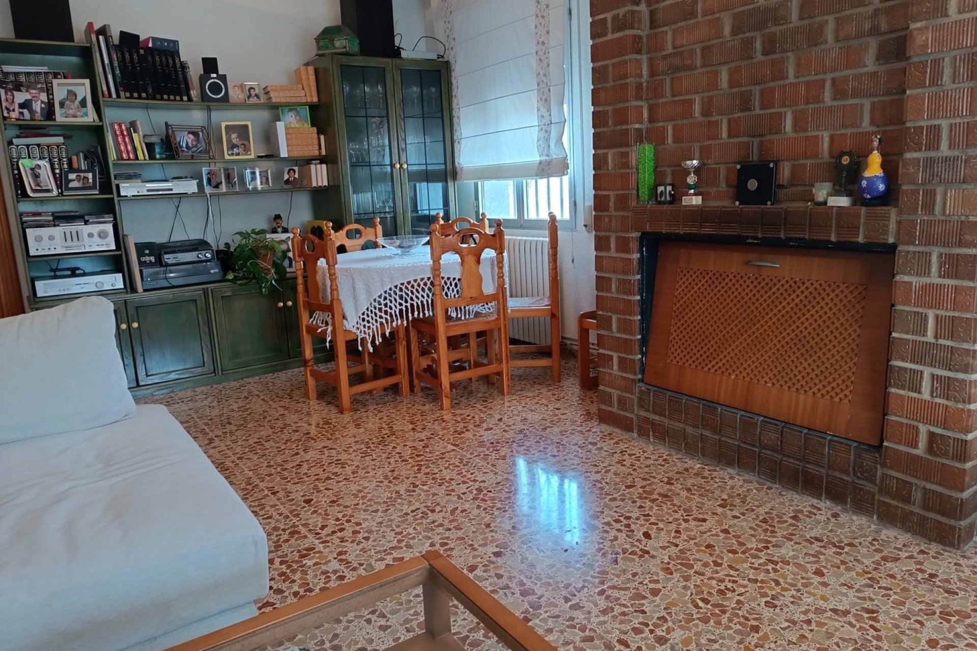 Revente - Villa -
Yecla - Inland