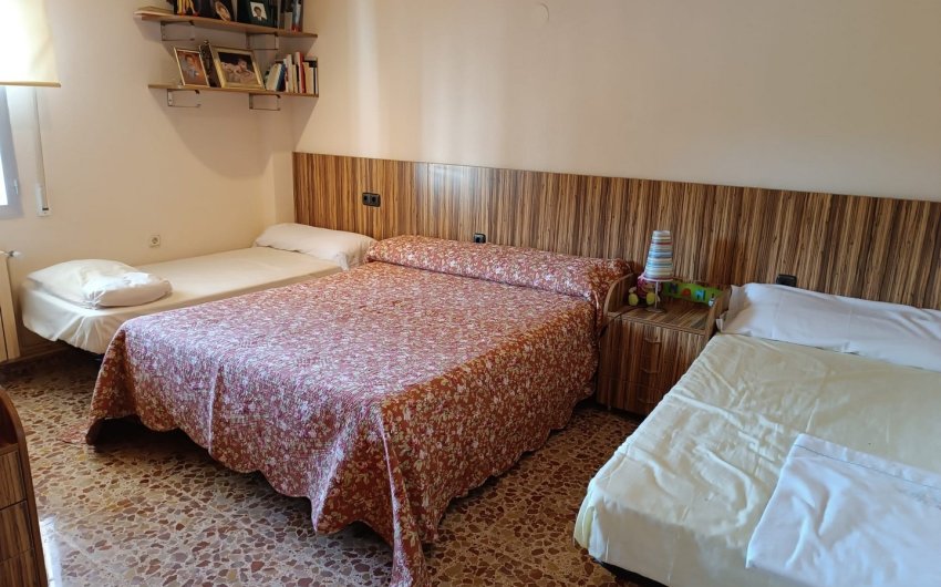 Revente - Villa -
Yecla - Inland