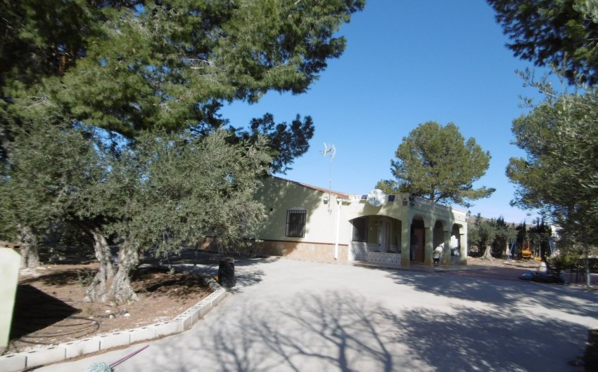 Revente - Villa -
Yecla - Inland