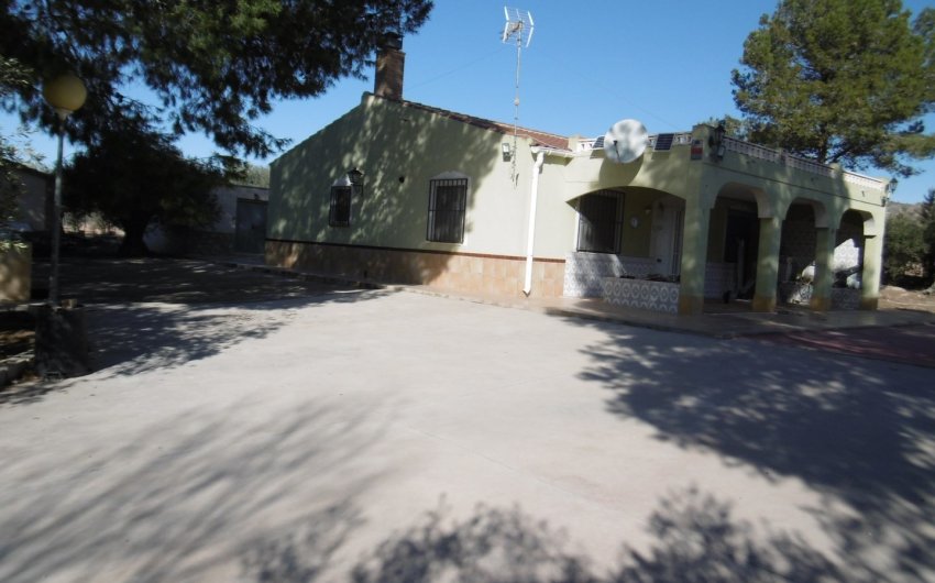 Revente - Villa -
Yecla - Inland