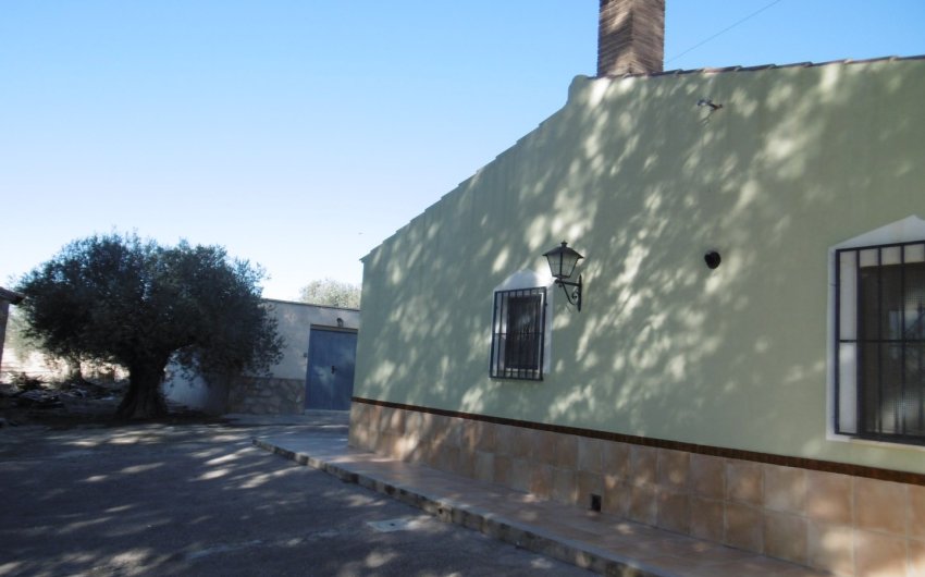 Revente - Villa -
Yecla - Inland