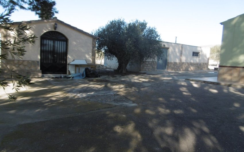 Revente - Villa -
Yecla - Inland