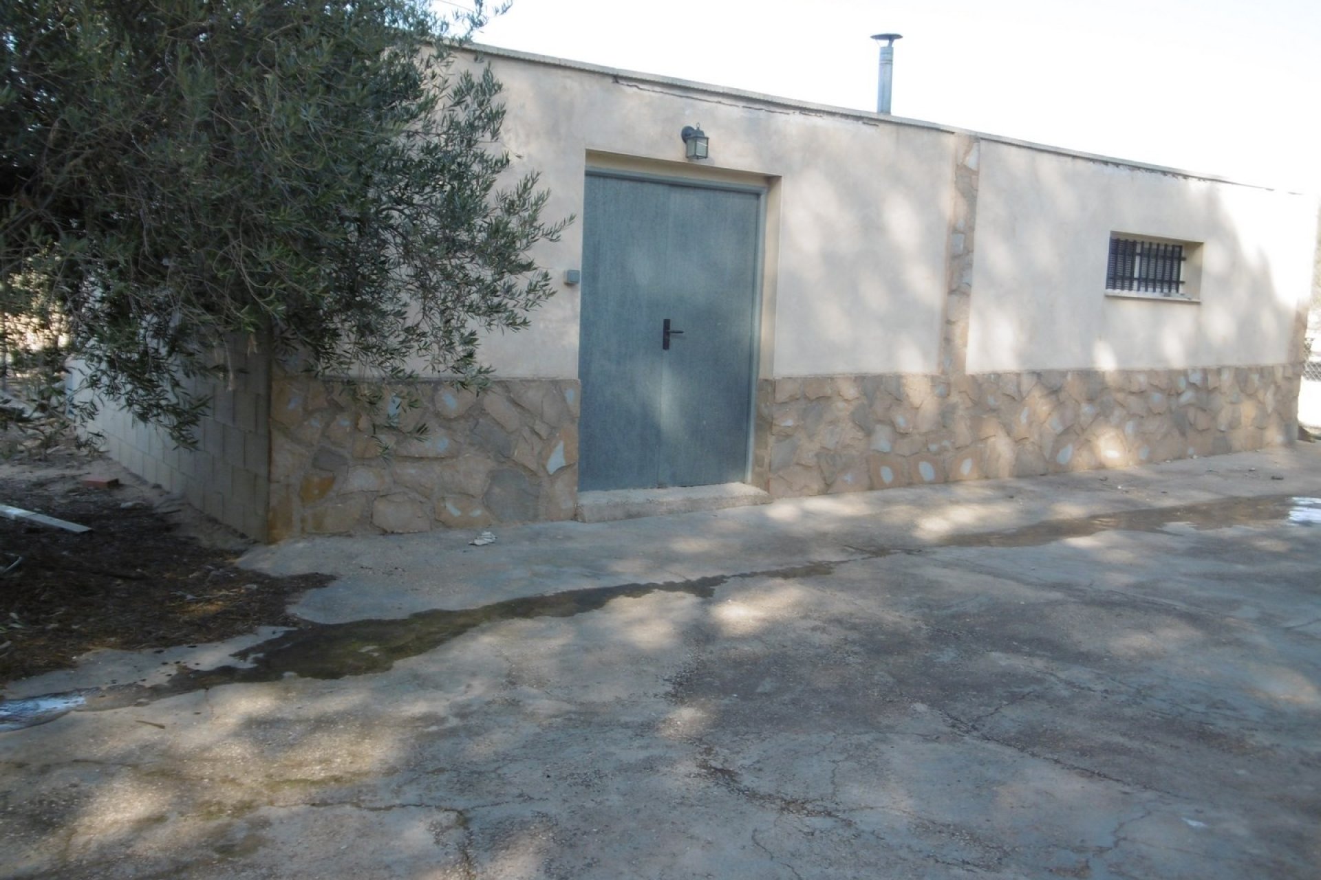 Revente - Villa -
Yecla - Inland