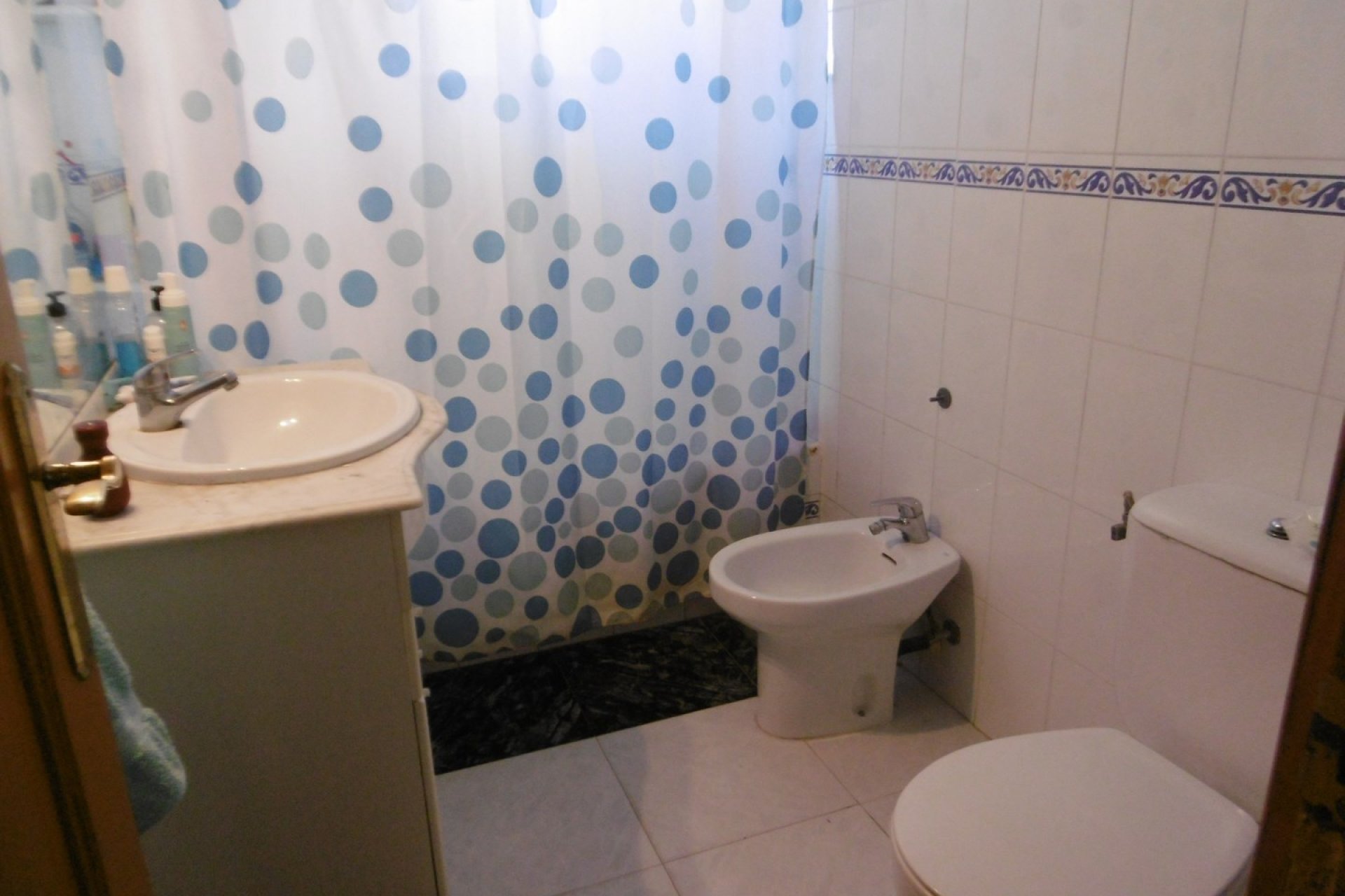 Revente - Villa -
Yecla - Inland