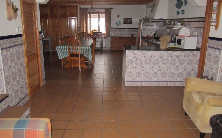 Revente - Villa -
Yecla - Inland