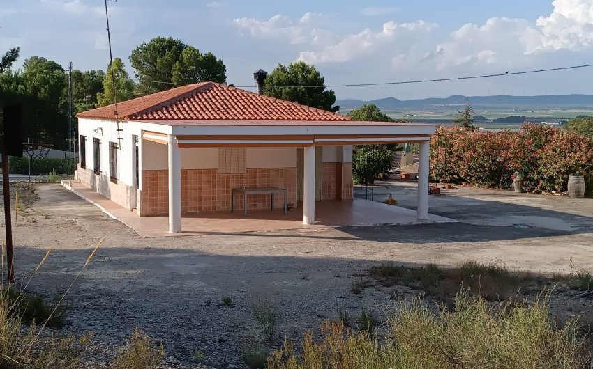 Revente - Villa -
Yecla - Inland