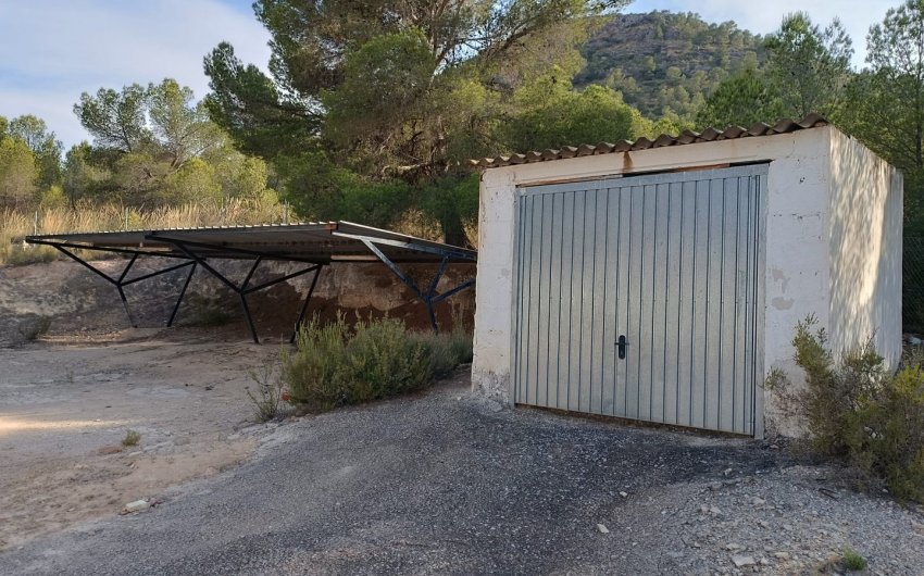 Revente - Villa -
Yecla - Inland