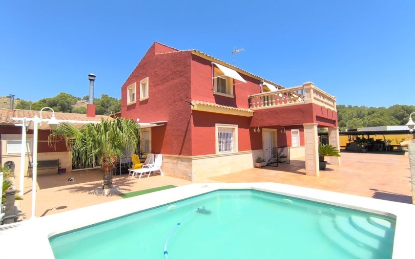 Revente - Villa -
Yecla - Inland