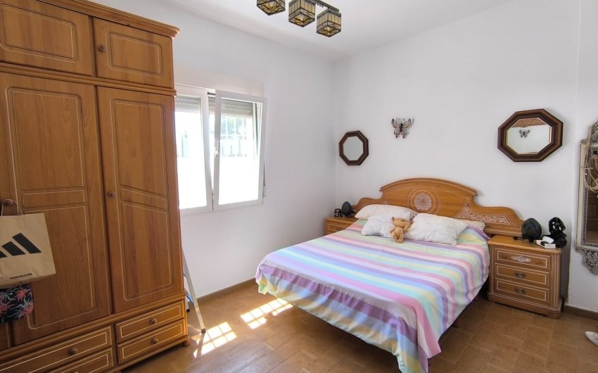 Revente - Villa -
Yecla - Inland