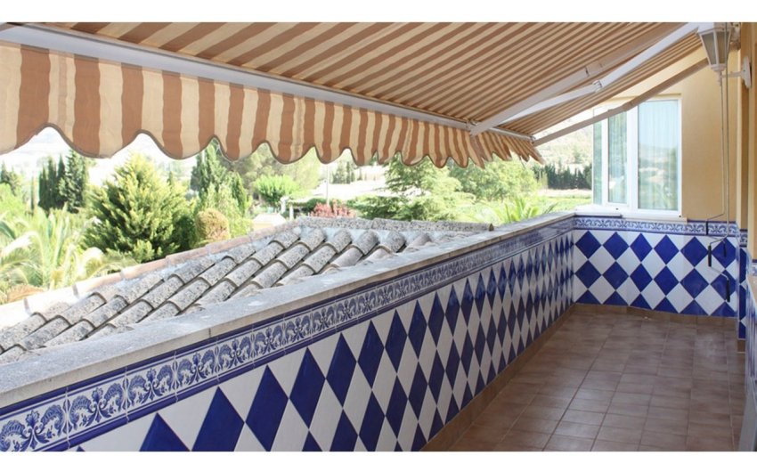 Revente - Villa -
Yecla - Inland