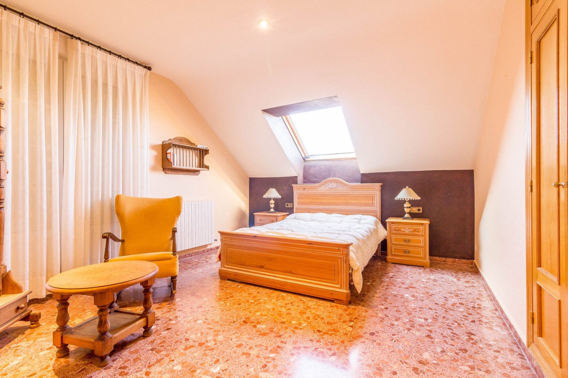 Revente - Villa -
Yecla - Inland