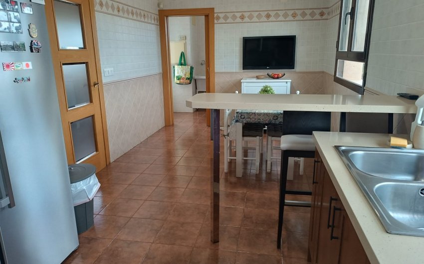 Revente - Villa -
Yecla - Inland
