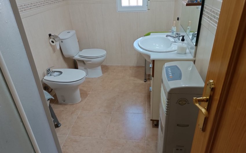 Revente - Villa -
Yecla - Inland