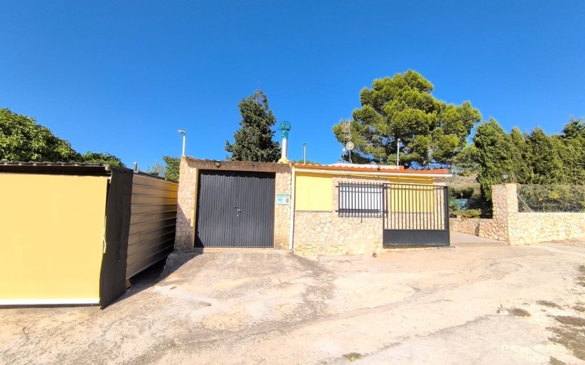 Revente - Villa -
Yecla - Inland