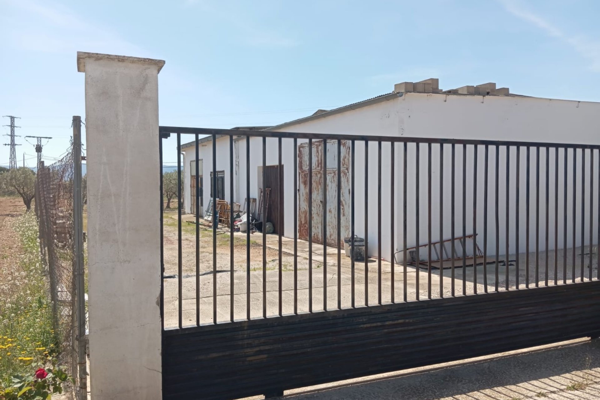 Revente - Villa -
Yecla - Inland