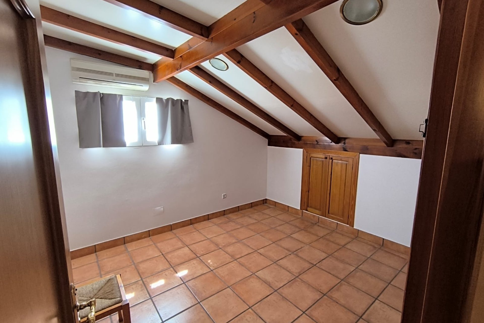 Revente - Villa -
Yecla - Inland