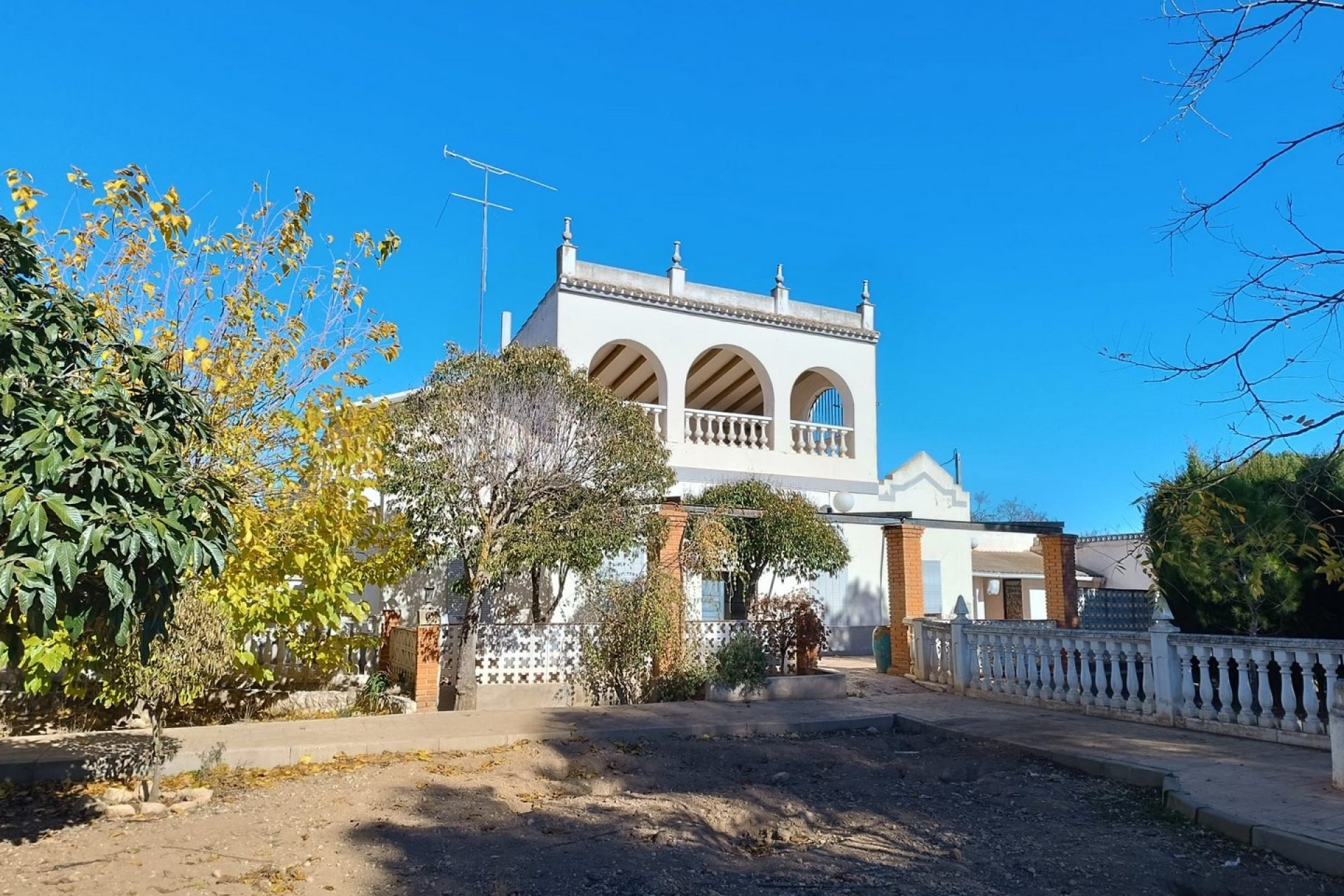 Revente - Villa -
Yecla - Inland