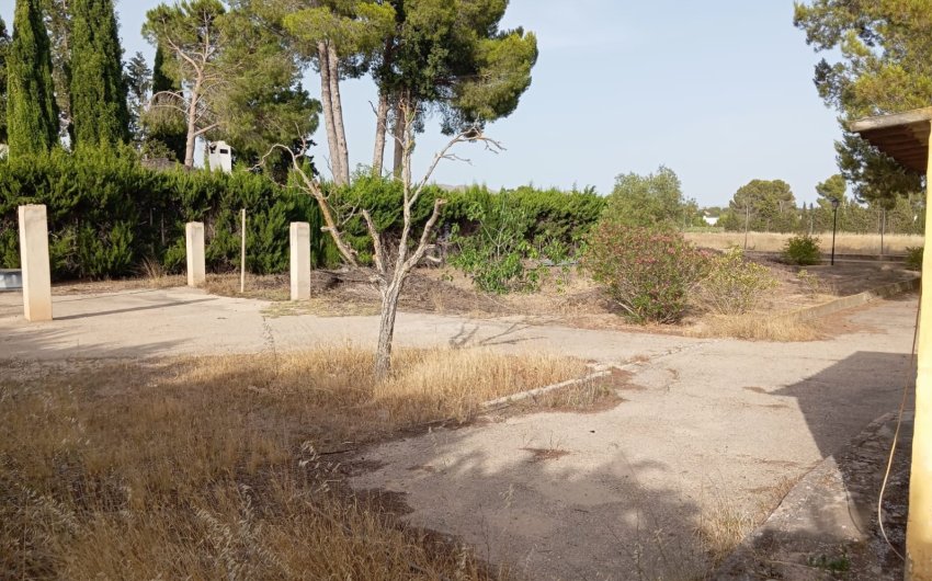 Revente - Villa -
Yecla - Inland