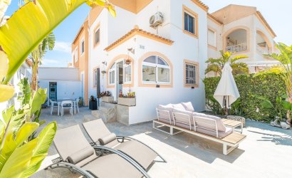 Town House - Herverkoop - Torrevieja -
                Costa Blanca