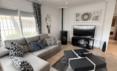 Town House - Resale - Sucina -
                Inland