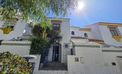 Town House - Reventa - Casares Playa -
                Costa del Sol
