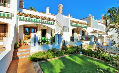 Townhouse - Resale - Villamartín -
                PAU 8