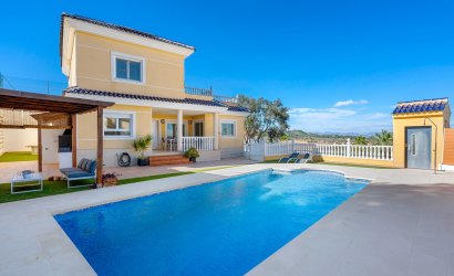 Villa - Herverkoop - Ciudad De Las Comunicaciones -
                Costa Blanca