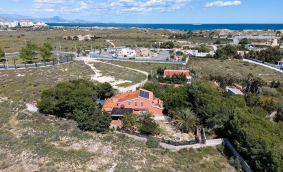 Villa - Herverkoop - El Altet -
                San Francisco de Asis