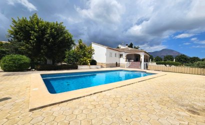 Villa - Herverkoop - Jávea -
                Costa Blanca