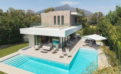 Villa - Herverkoop - Nueva Andalucía - Costa del Sol