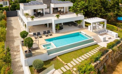 Villa - Herverkoop - Nueva Andalucía - Costa del Sol