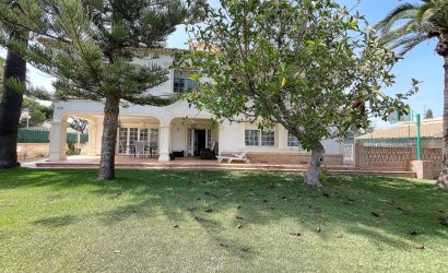 Villa - Herverkoop - Orihuela Costa - Costa Blanca