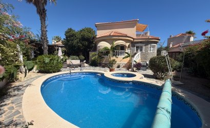 Villa - Herverkoop - Rojales -
                Inland