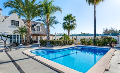 Villa - Herverkoop -
                San Juan - MM-33445