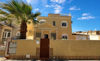 Villa - Herverkoop - Torrevieja - Costa Blanca