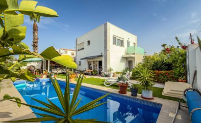 Villa - Herverkoop - Torrevieja - Costa Blanca