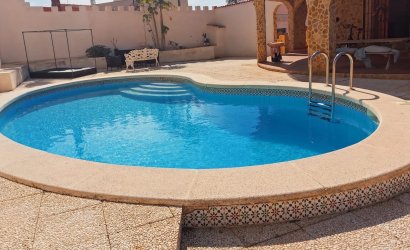Villa - Herverkoop - Torrevieja - Costa Blanca