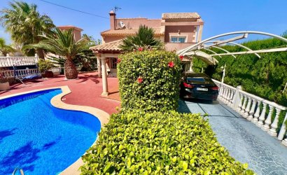 Villa - Herverkoop - Torrevieja - Los Balcones - Los Altos del Edén