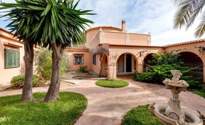 Villa - Herverkoop - Torrevieja - San Luis