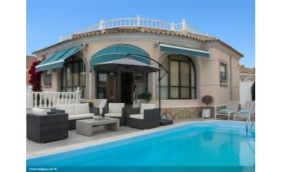 Villa - Herverkoop - Torrevieja -
                Torrevieja