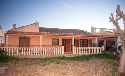 Villa - Herverkoop - Torrevieja -
                Torrevieja